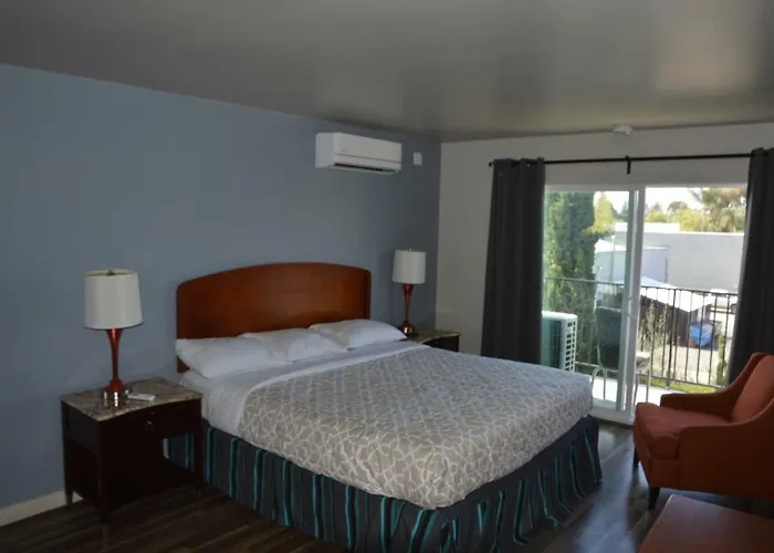 Glass Slipper Inn - Stanford Palo Alto