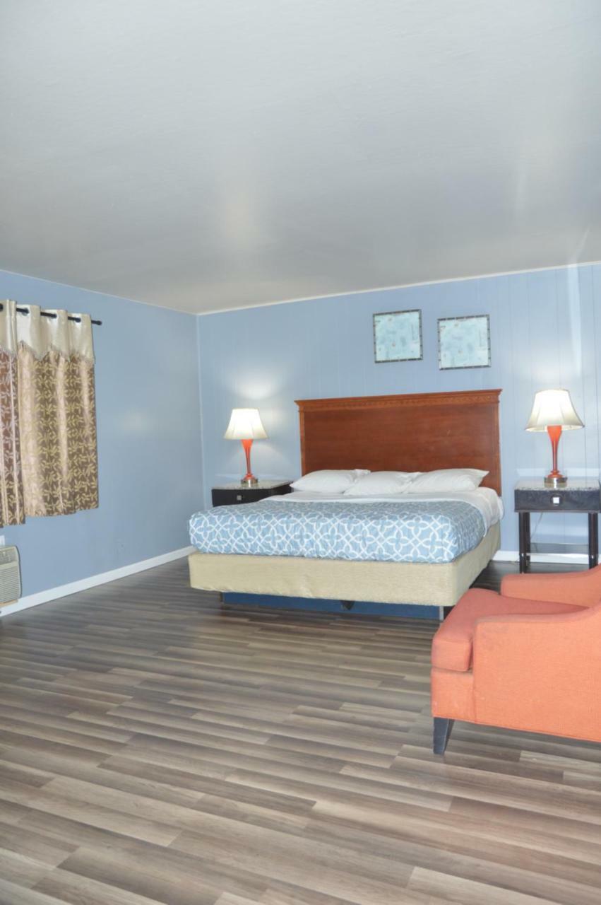 Glass Slipper - Stanford 3*